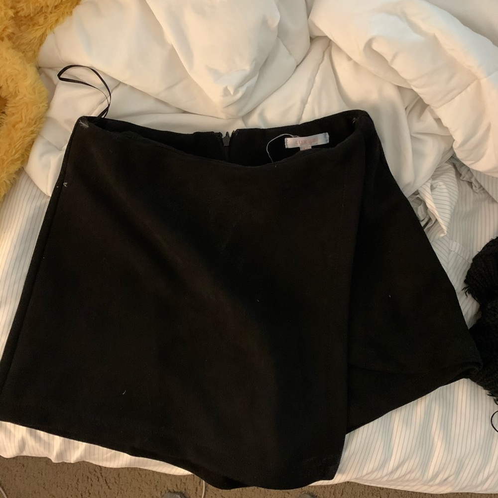 Suede scort